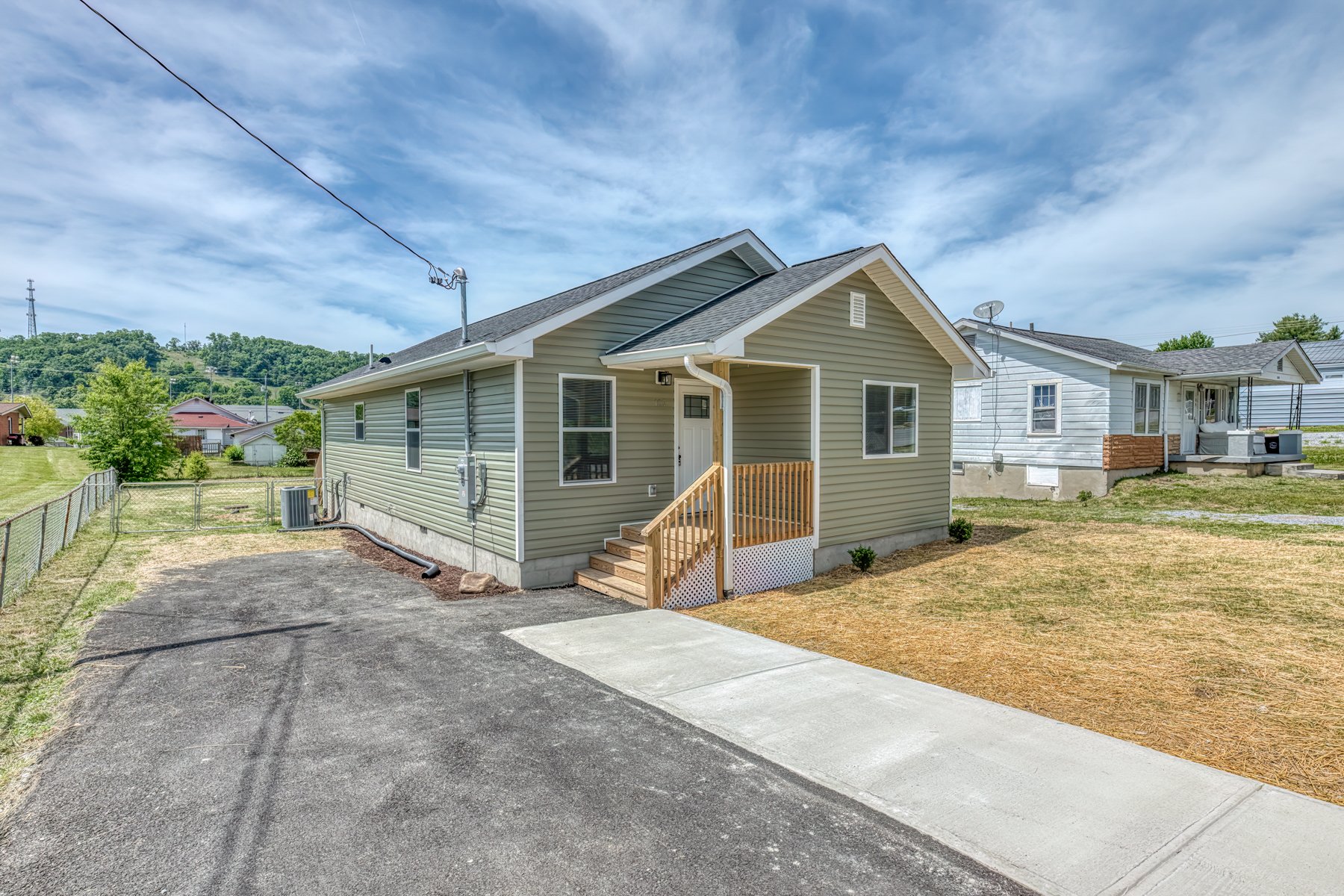 Johnson city House: 107 Bettie st