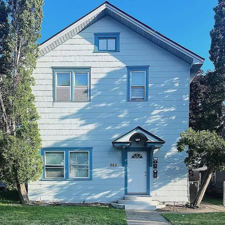 Saint Paul Single Room: 962 6th st E