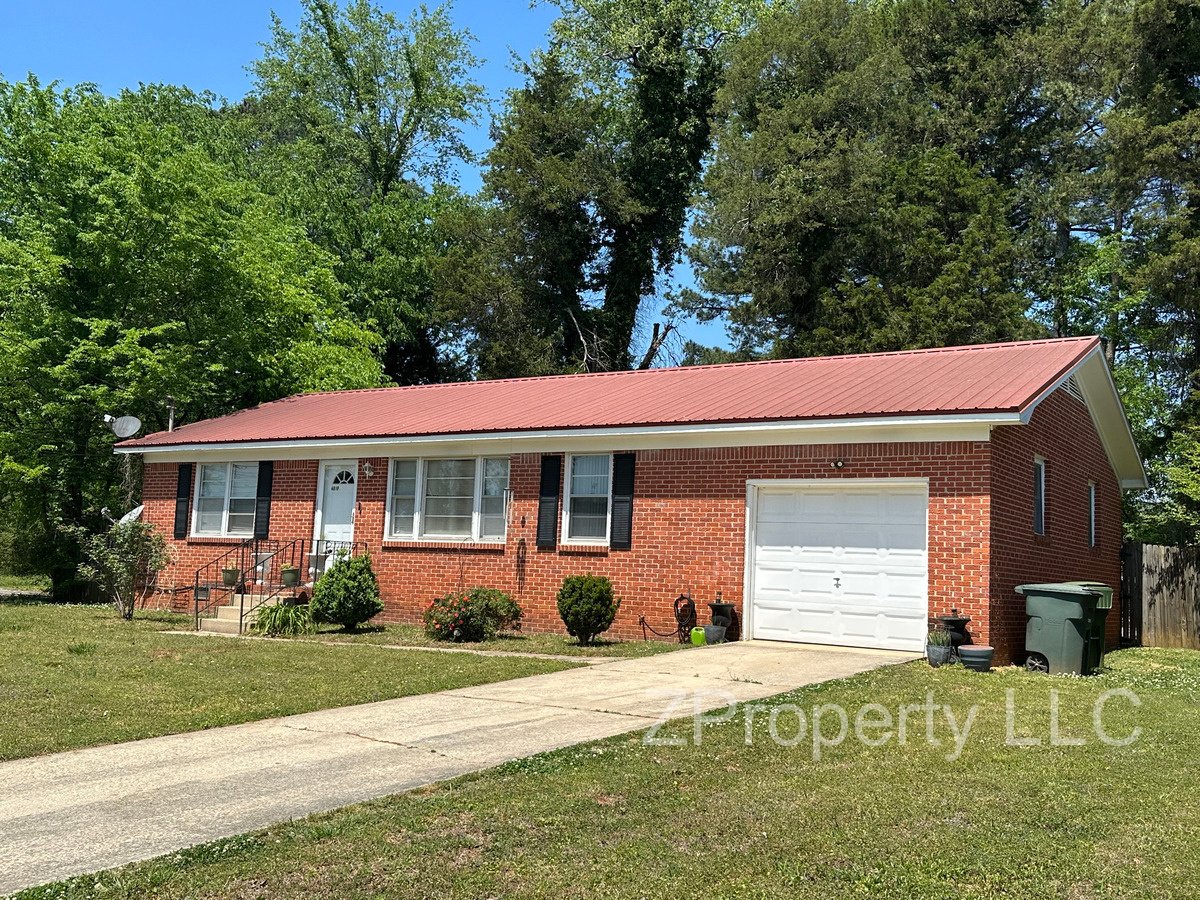 Huntsville House: 4810 Lumary Circle nw