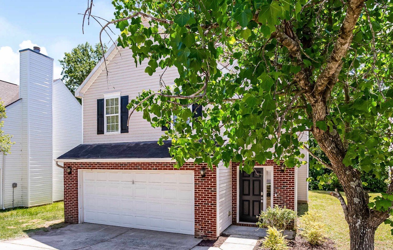 Charlotte House: 8620 Berrybrook Ln