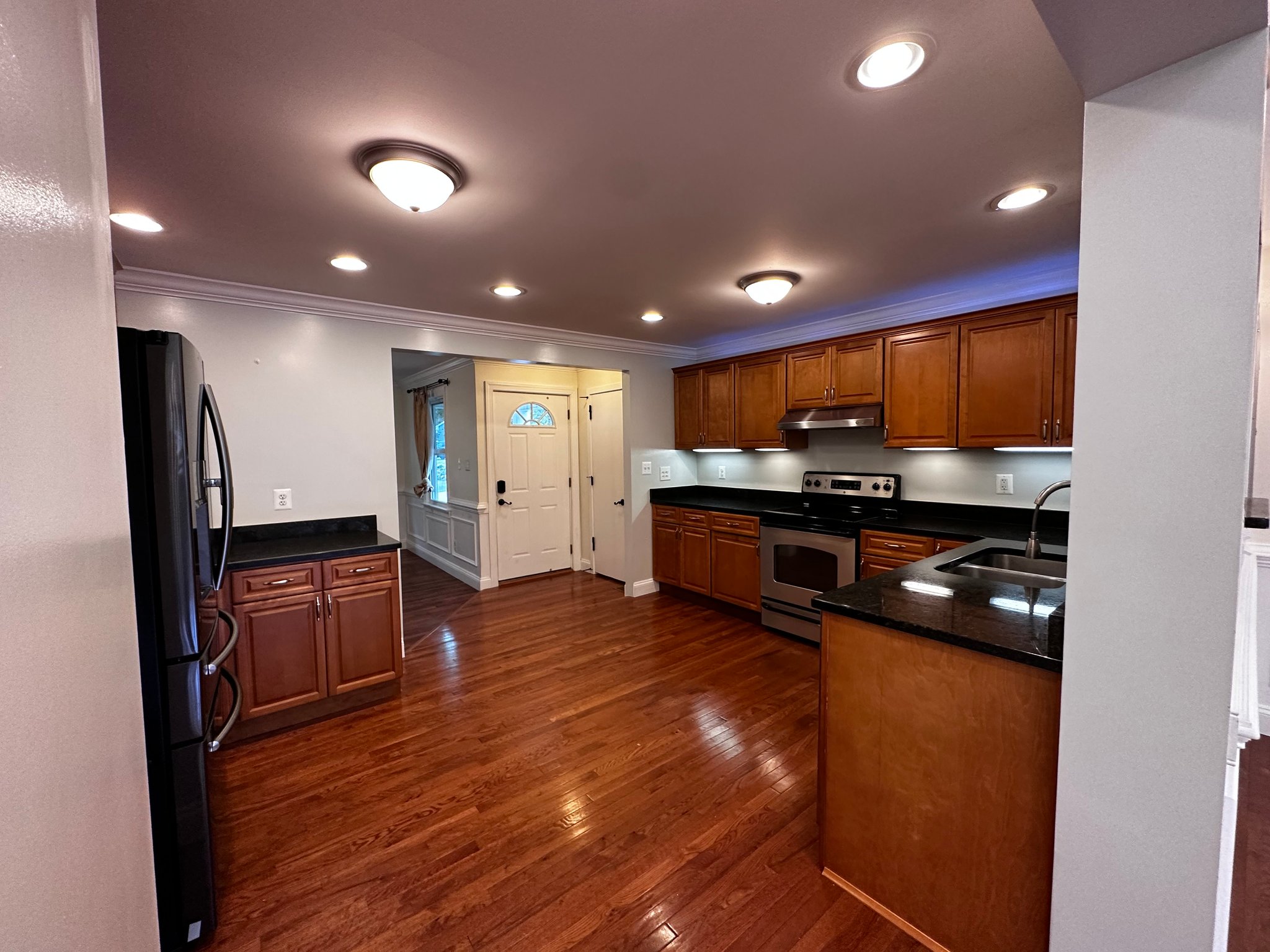 Rockville House: 1712 Henry Rd