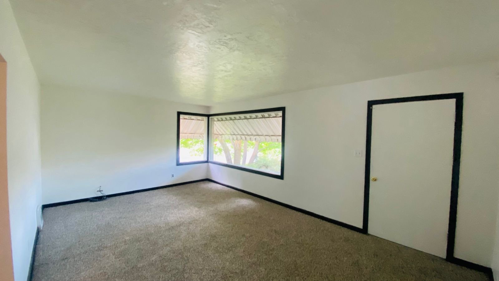 Ogden House: 3084 Harrison Blvd