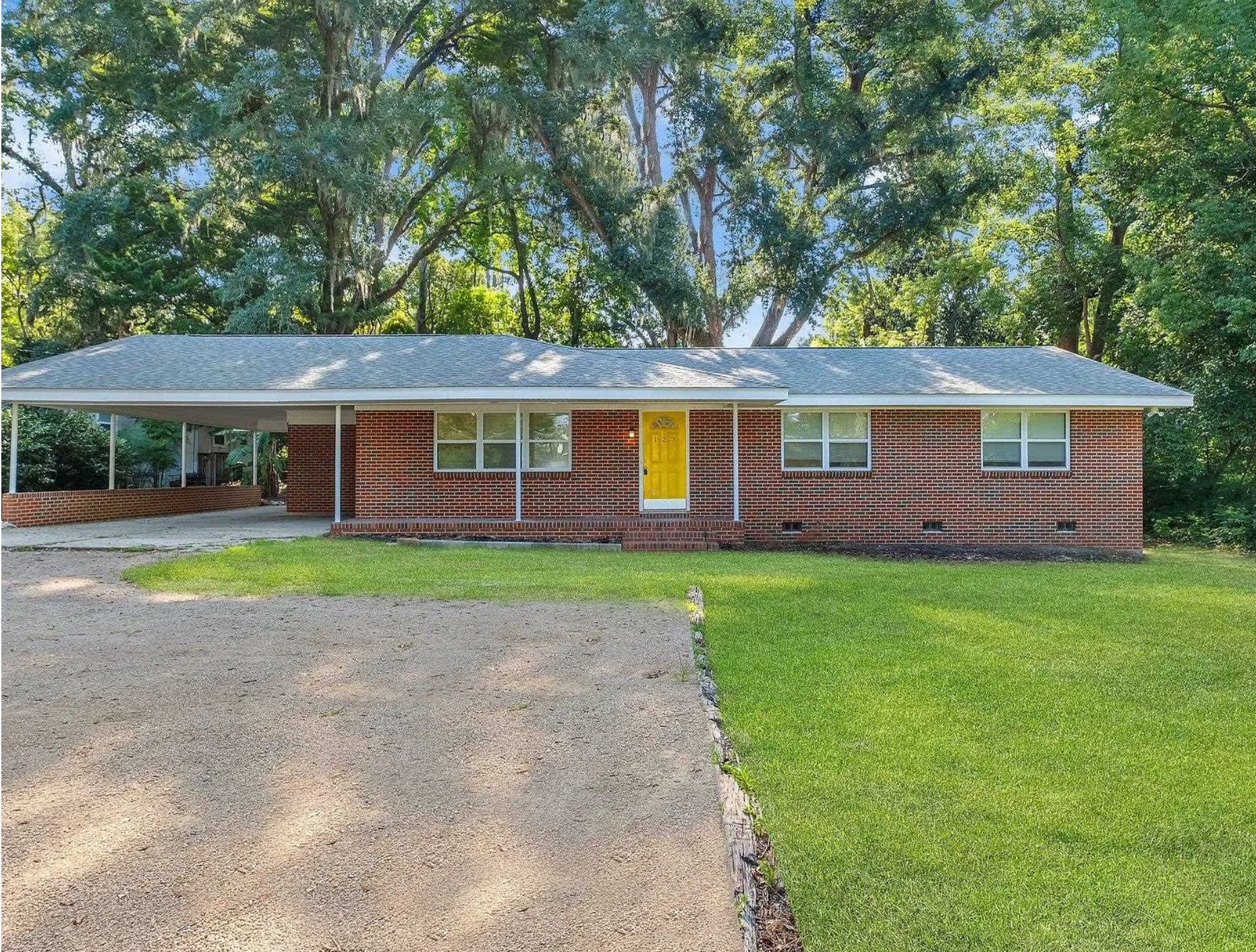 Tallahassee House: 123 Columbia Drive