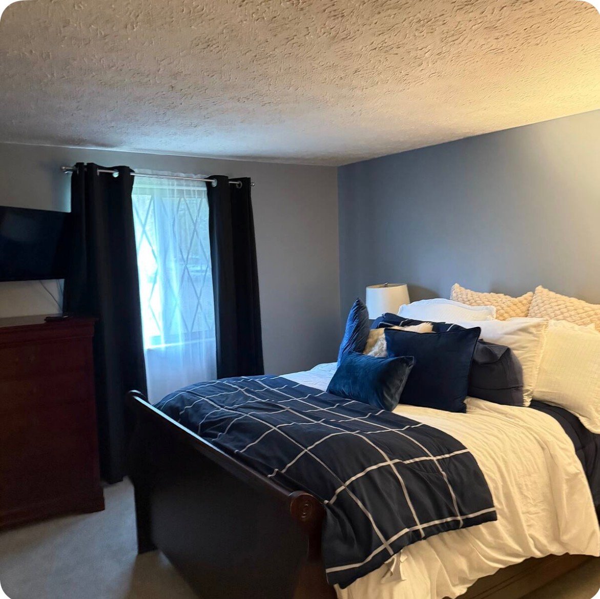 Indianapolis Single Room: 8056 Pebble Creek Cr