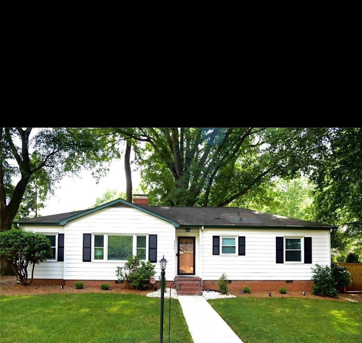Charlotte House: 4326 Castleton Rd