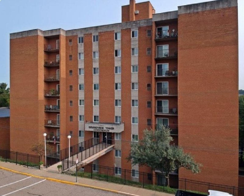 Bridgeville Condo: 1001 Grandview
