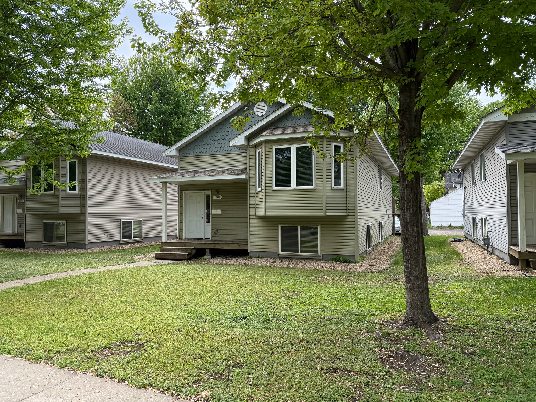 Minneapolis House: 1081 26th Ave SE