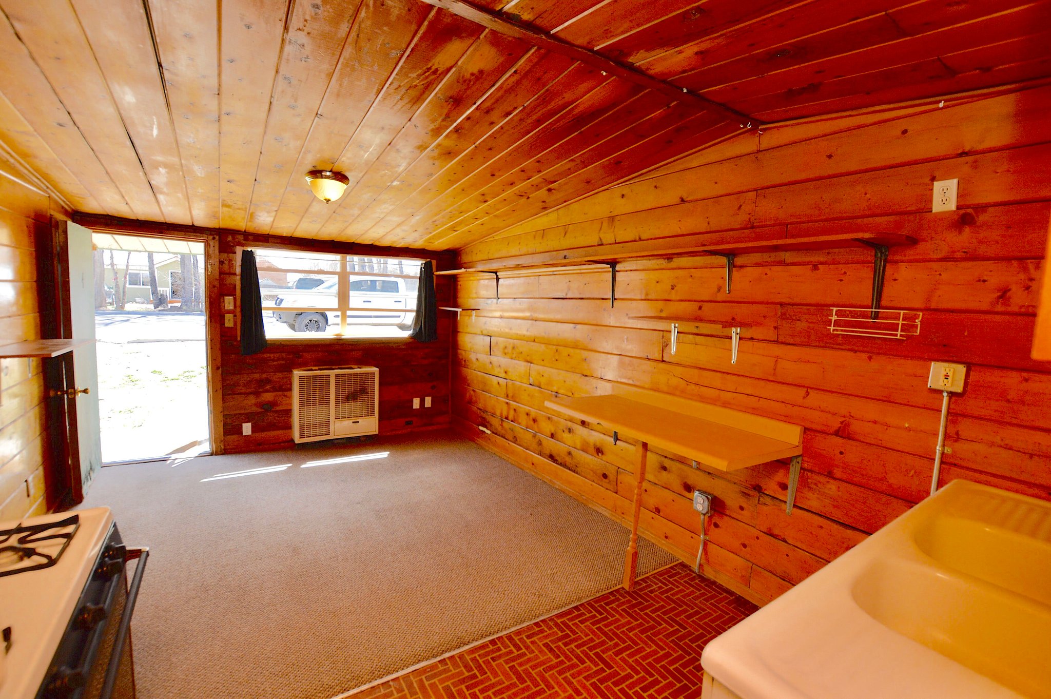 Gunnison Multiplex: 1206 W Tomichi Ave