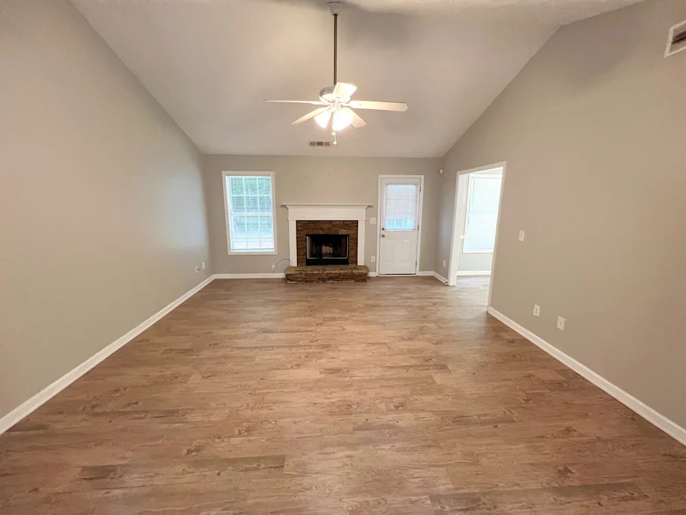 Covington Townhome: 40 Dearing Woods Bend