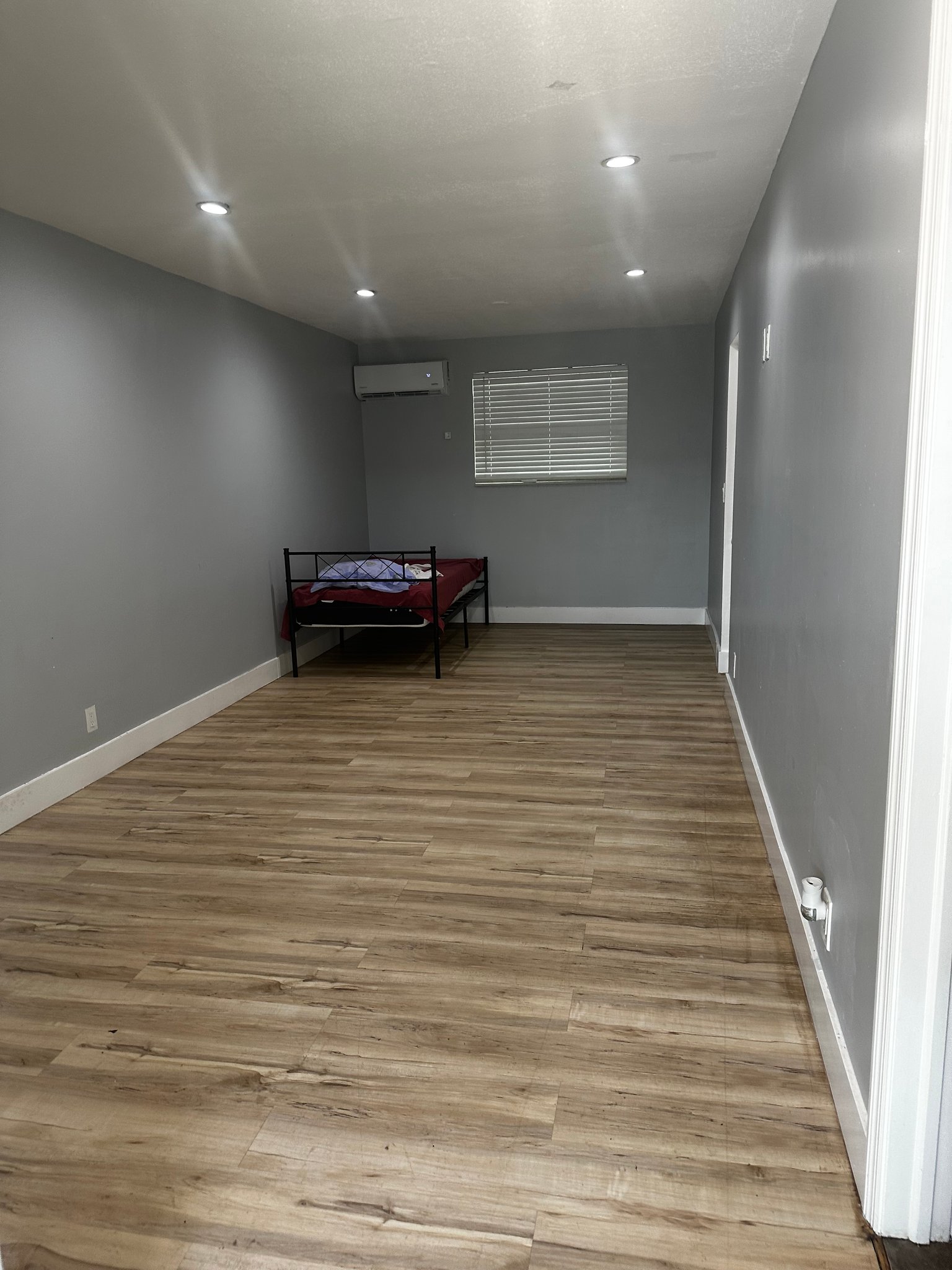 Fort Lauderdale Townhome: 804 middle street