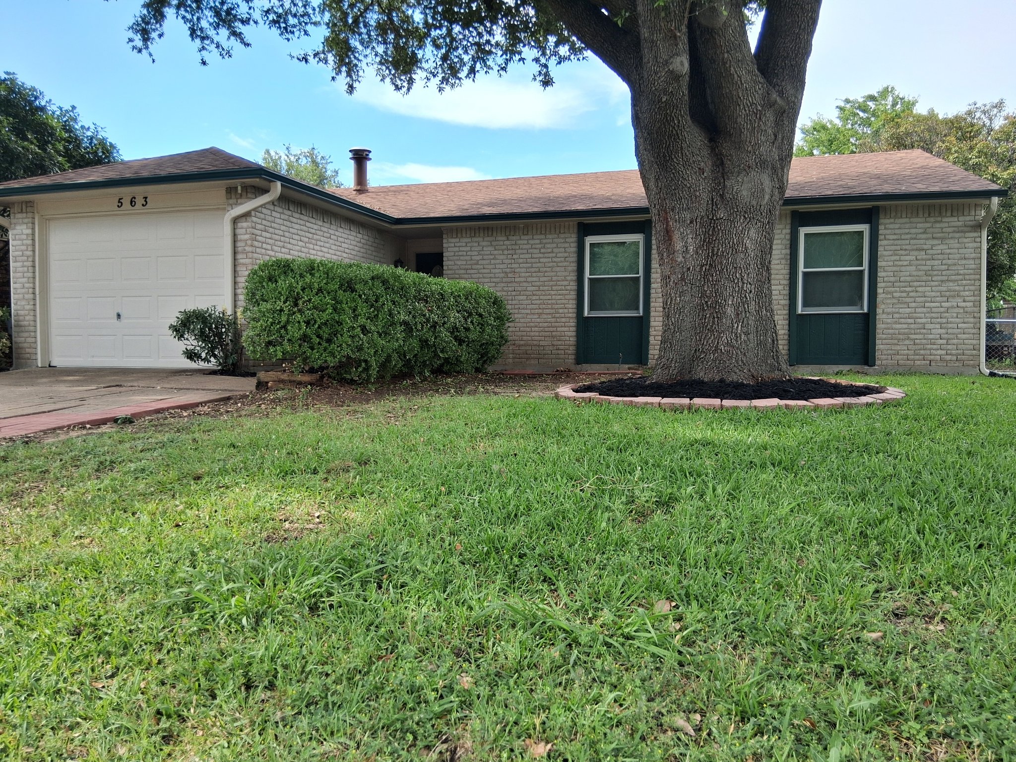 Allen House: 563 Cumberland Dr