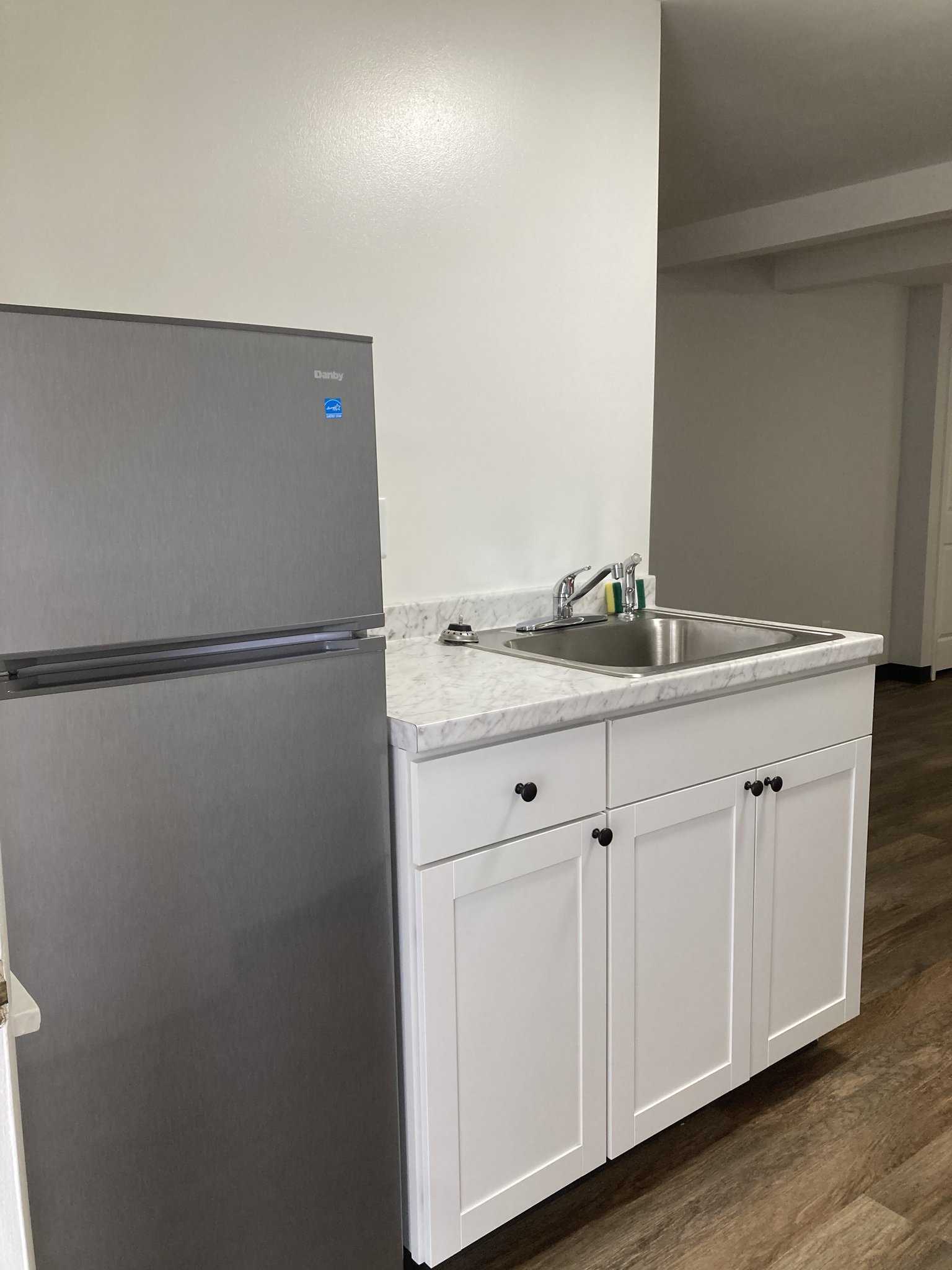 Newark Apartment: 306 W Union