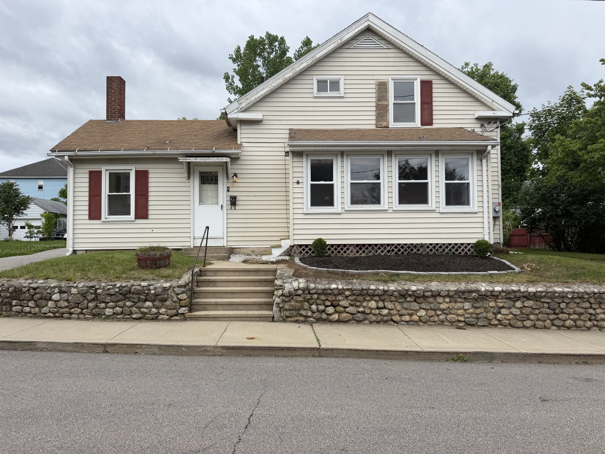 Putnam Multiplex: 9 Battey St