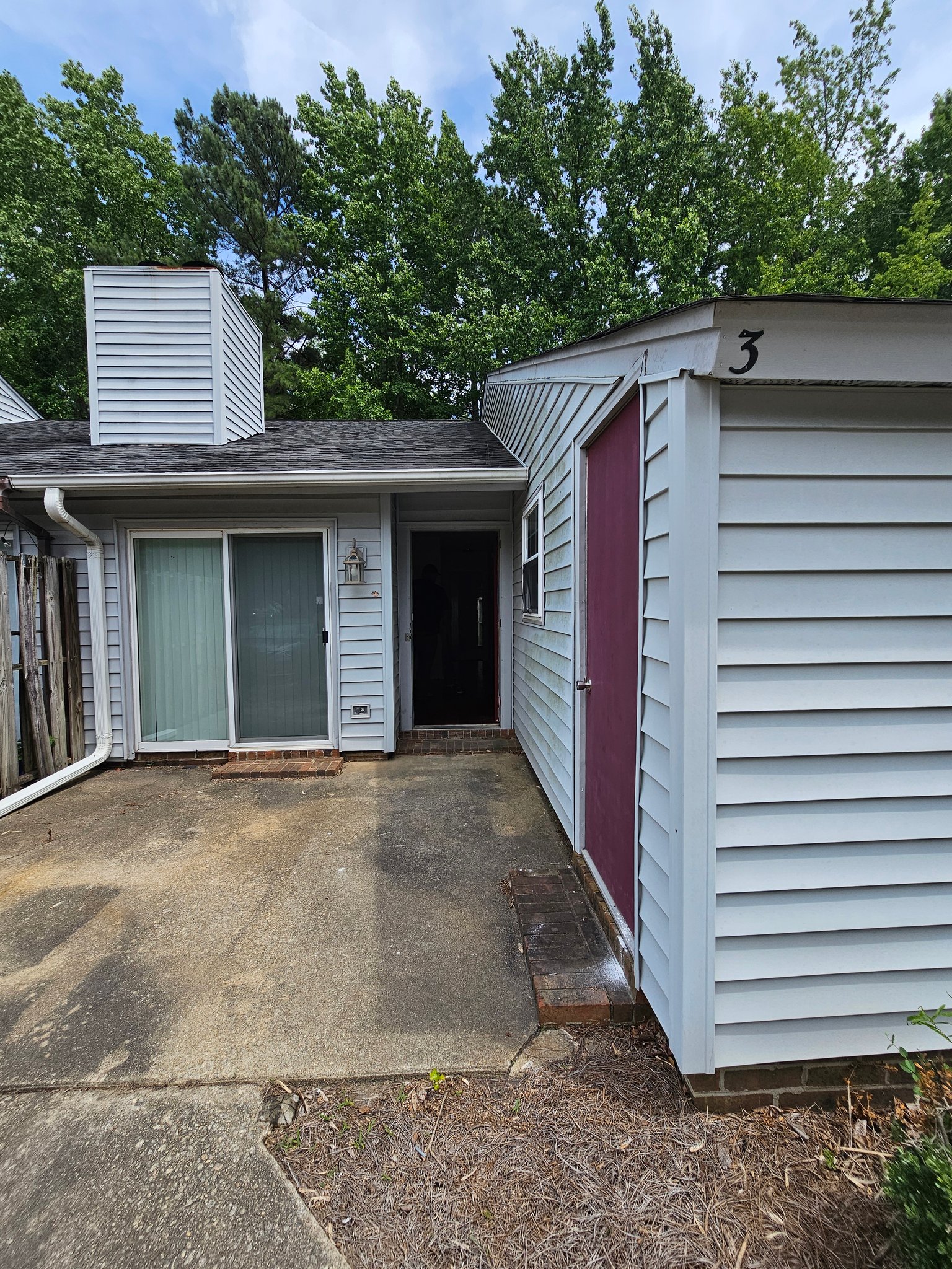 Wilson Condo: 3705 Nealshire Dr NW
