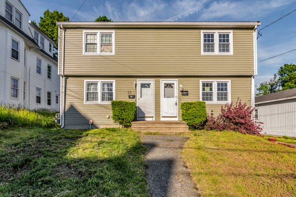 Lawrence Townhome: 23 Hobson St