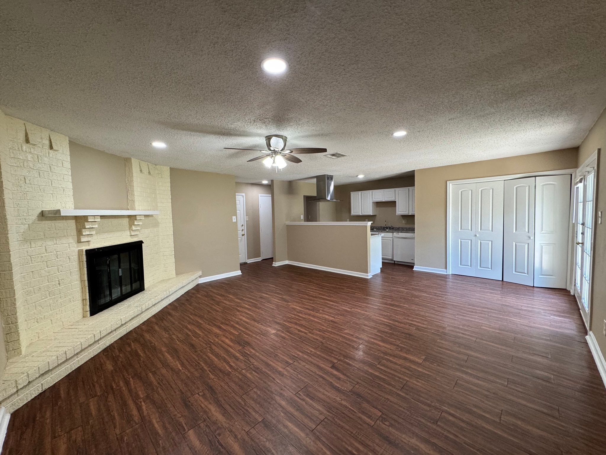 Houston House: 17519 Poppy Trails Ln