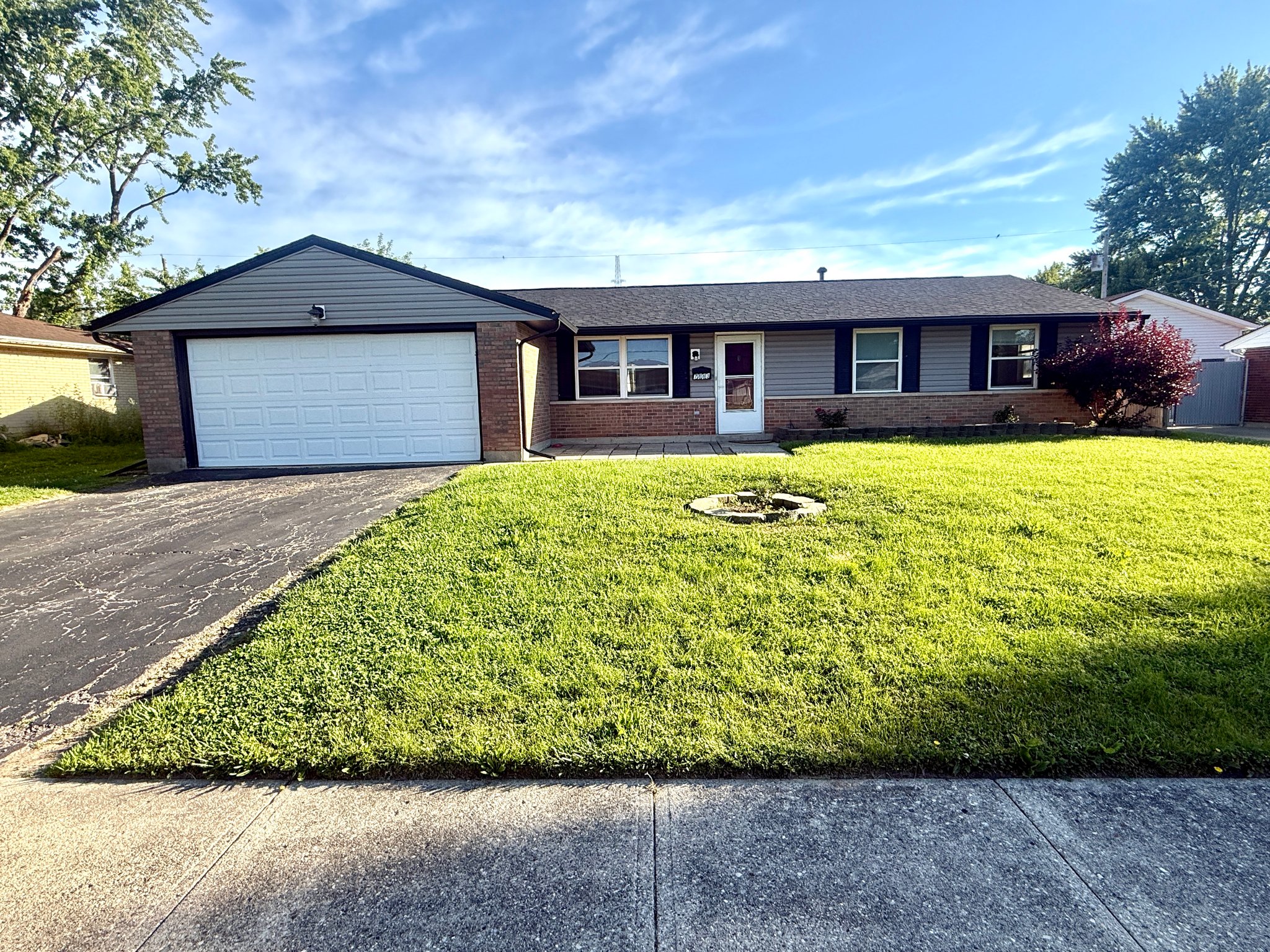 Dayton House: 7883 Sebring Dr