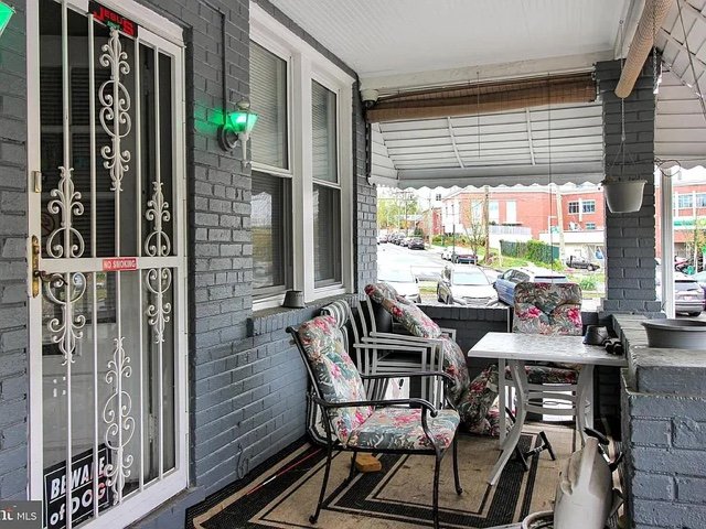 Washington House: 4380 Benning Rd NE