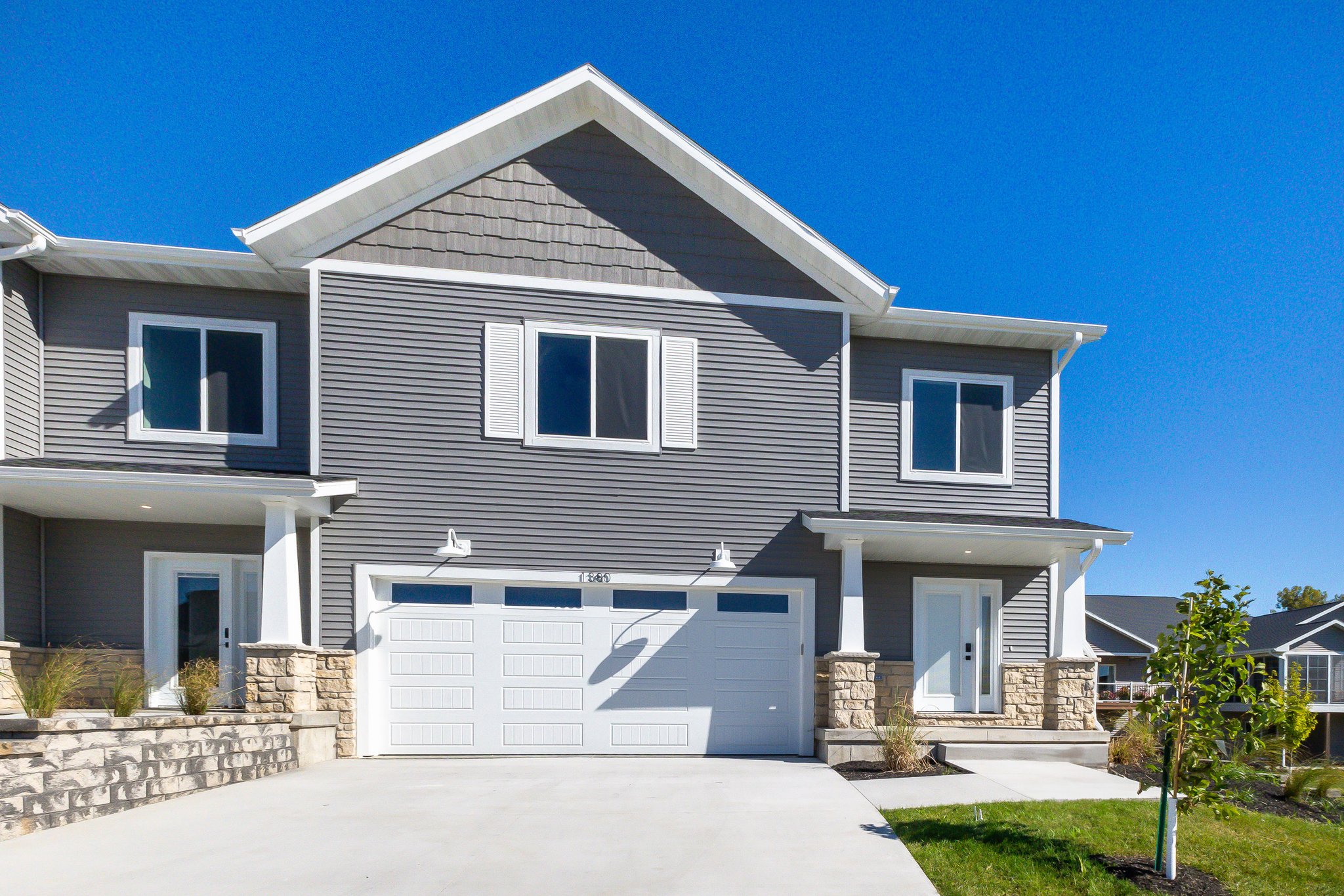 Dubuque Townhome: 1380 Autumn Ridge Lane