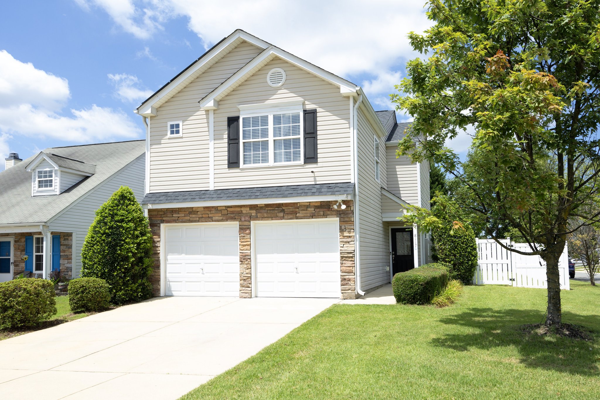 Raleigh House: 8117 Bright Oak Trail