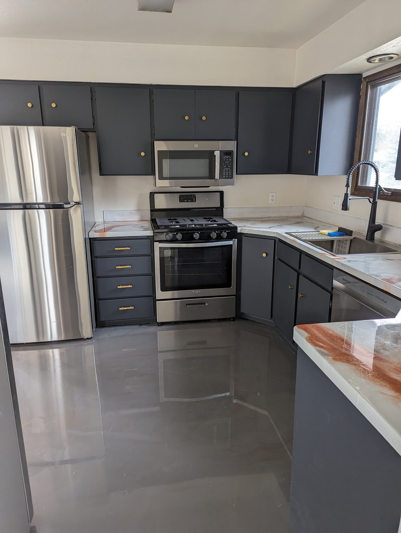 Coeur D Alene Single Room: 3704 n belmont road