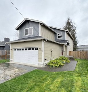 Enumclaw House: 1540 Florence Street