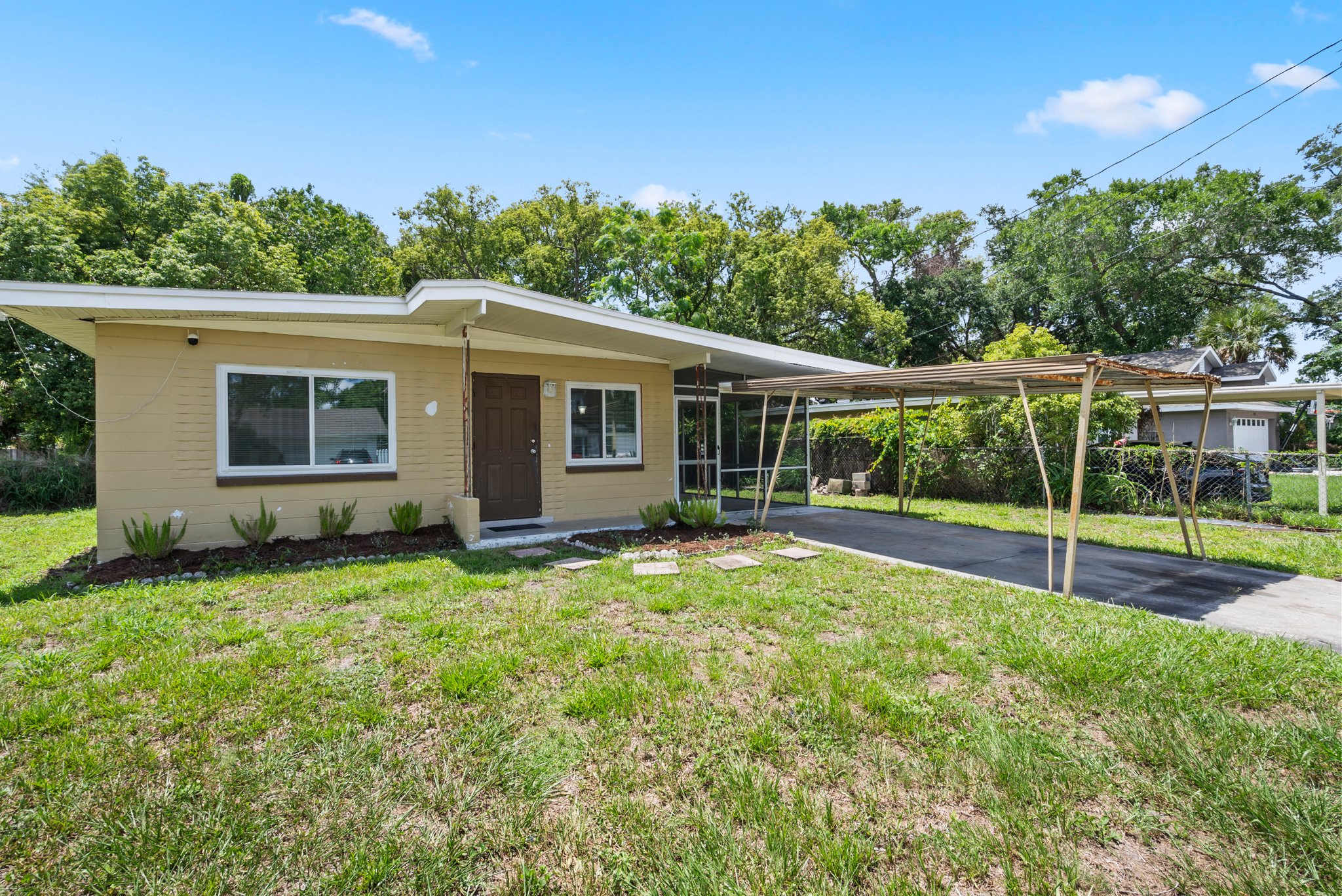 Winter Park House: 5212 N Indiana Ave