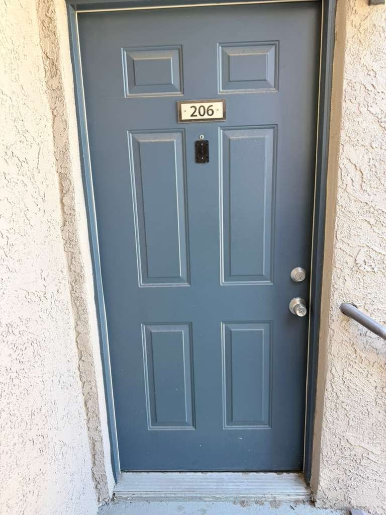 Phoenix Apartment: 777 W Campbell Ave
