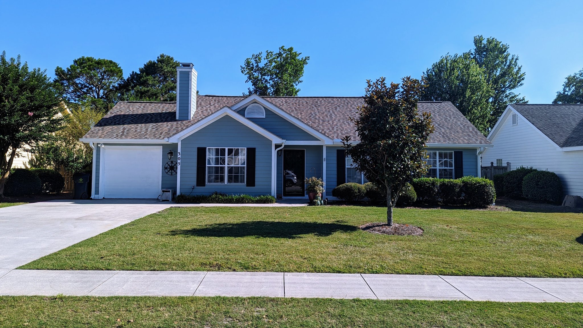 Wilmington House: 305 Hixon Pl