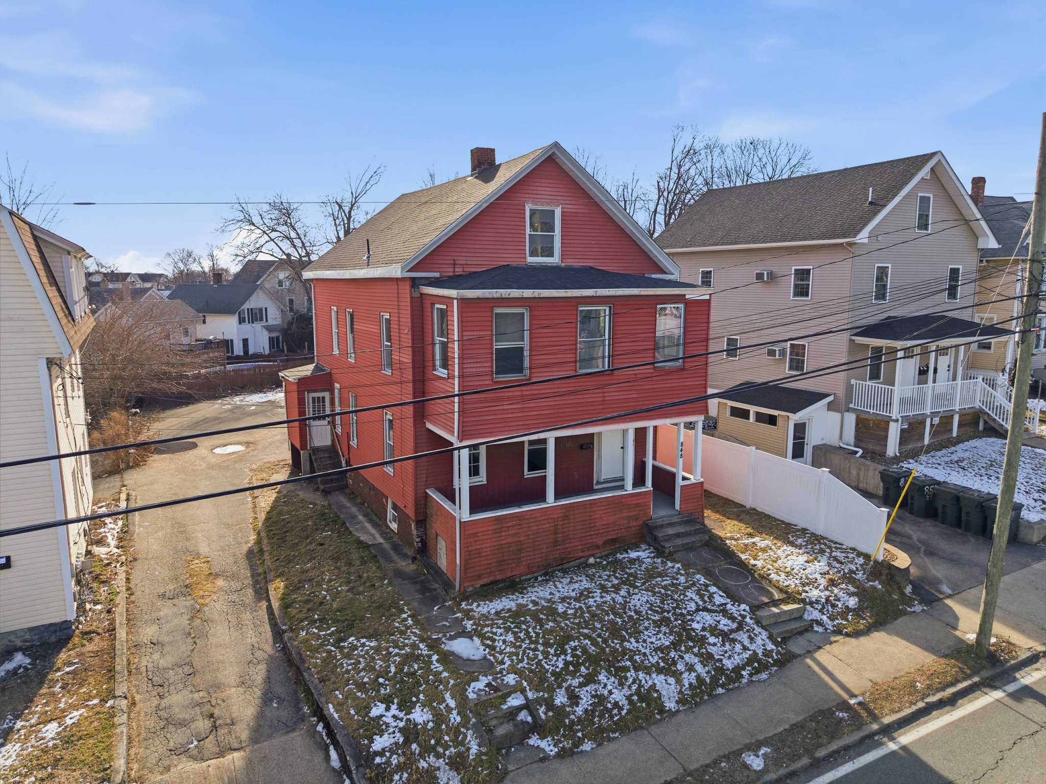 New London Multiplex: 848 Bank St