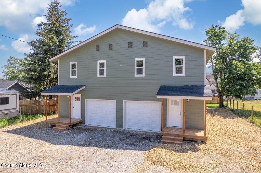 Priest River Townhome: 34 E Jefferson Ave