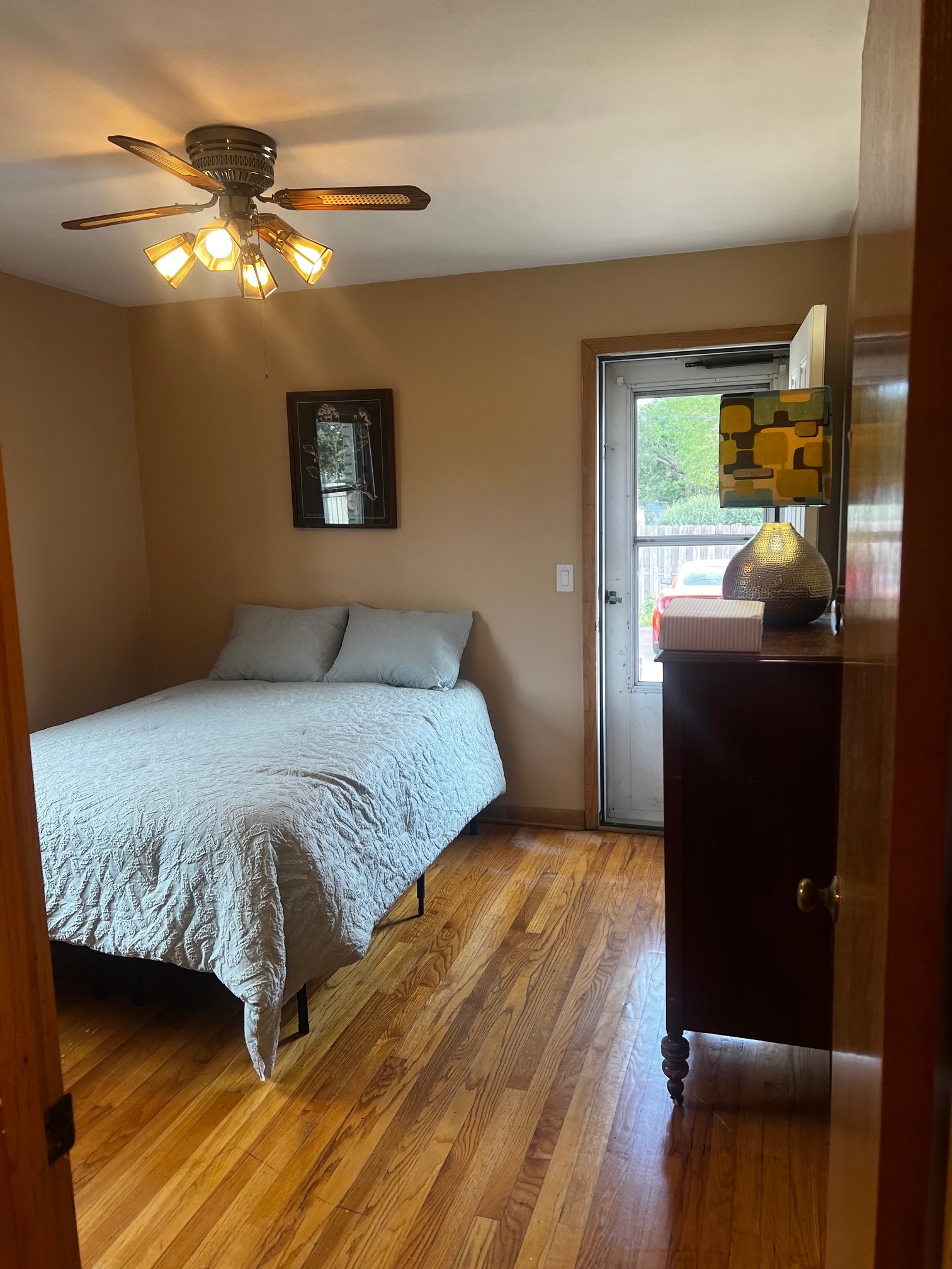 Madison Apartment: 1605 Trailsway