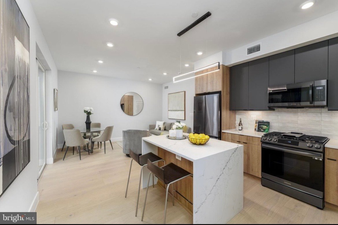 Washington Condo: 1112 6th St NW