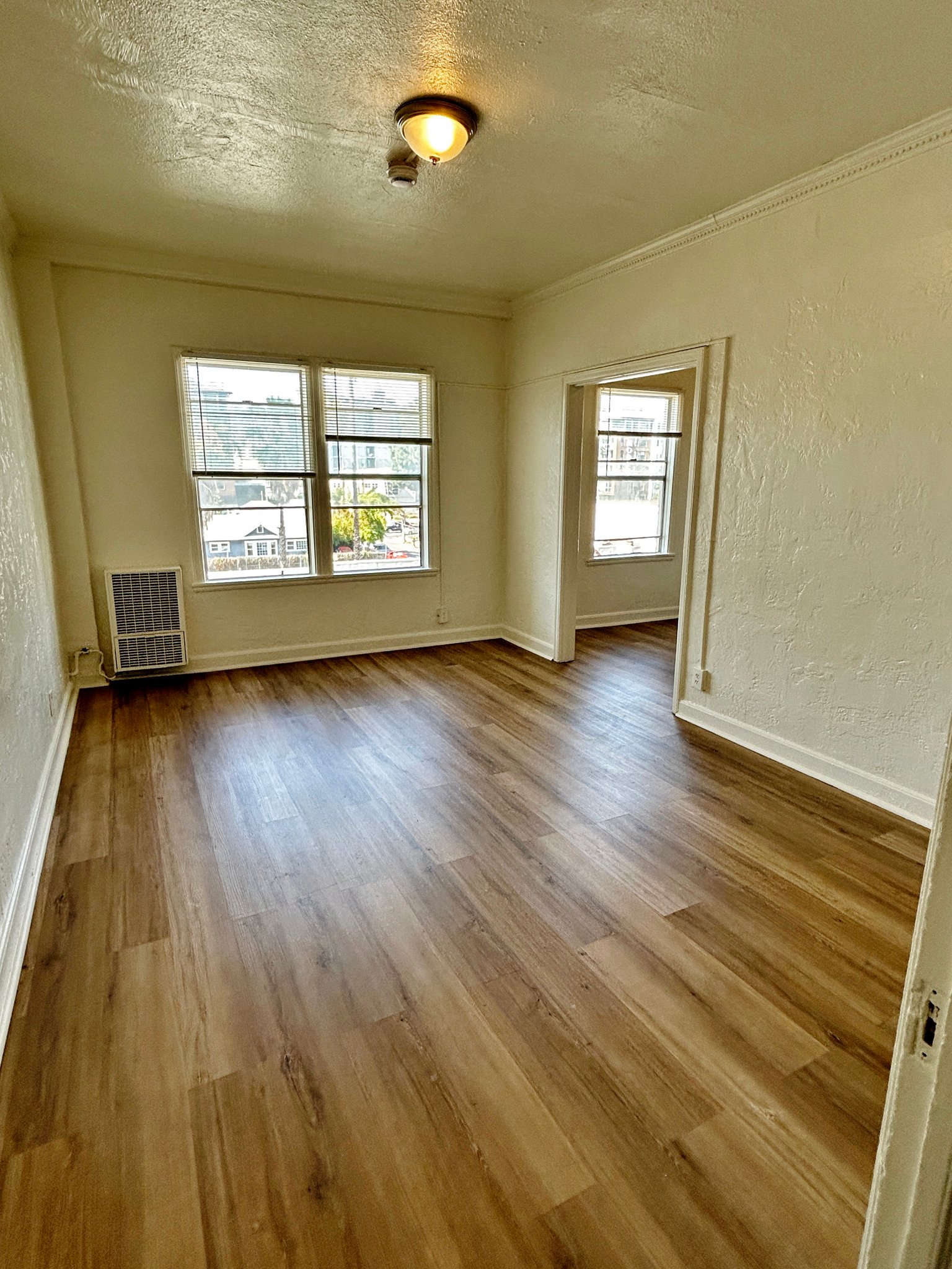 los angeles Apartment: 1523 mccadden