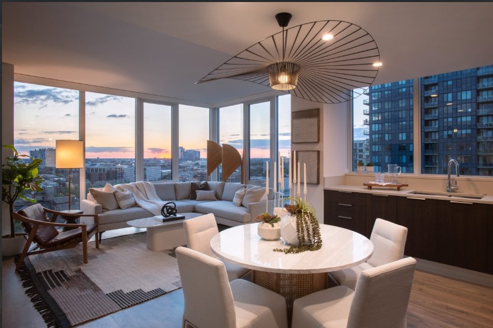Chicago Condo: 198 W Hill St