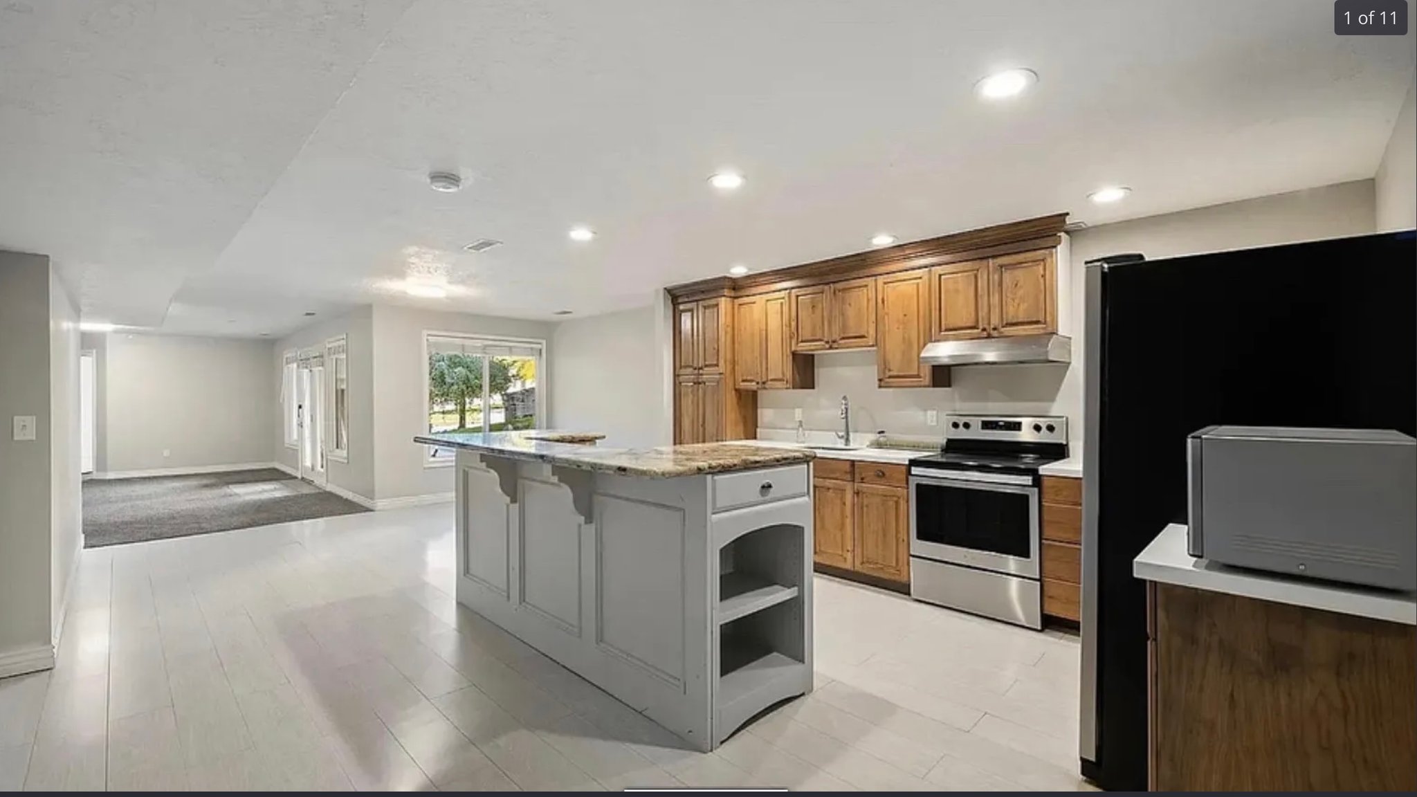 Draper House: 13881 S Vestry Rd