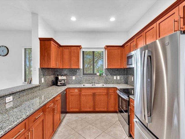 Boynton Beach Townhome: 2414 Venetian Way