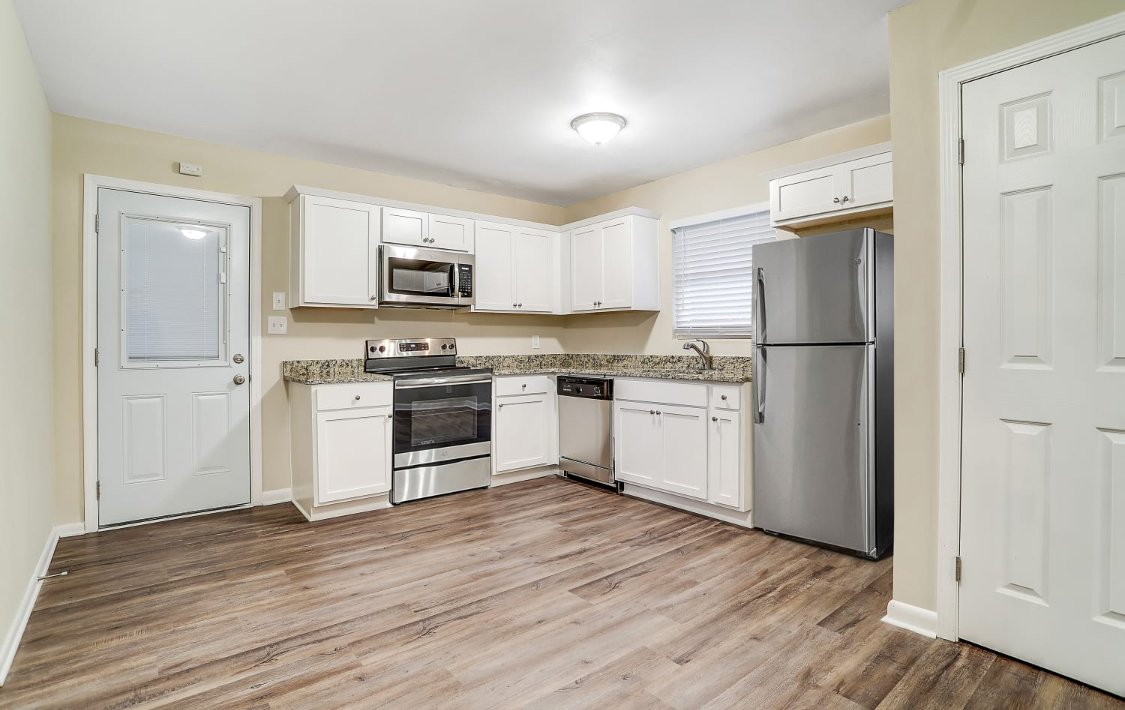 Springdale House: 2138 Springdale Rd Sw