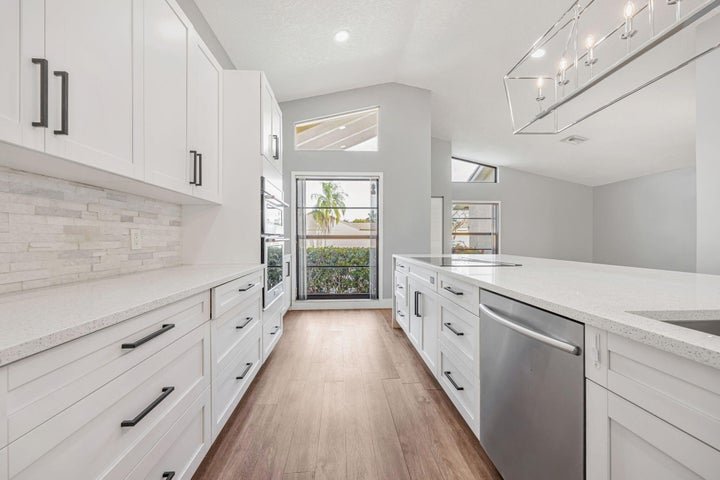 Boca Raton House: 21356 Summertrace Circle