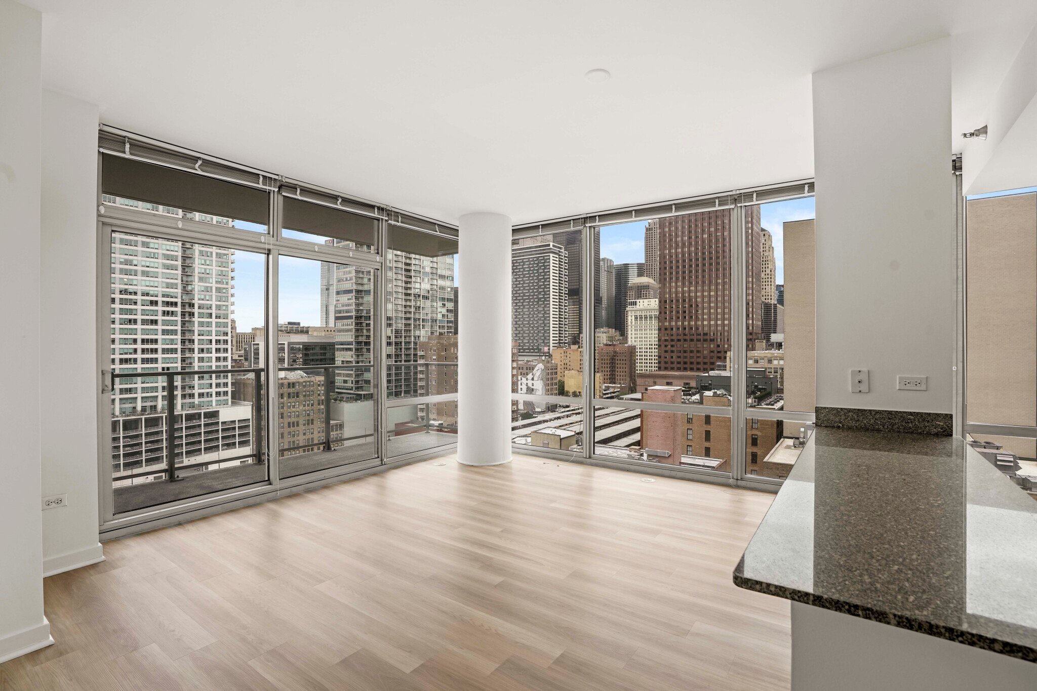 Chicago Condo: 740 S Clark St