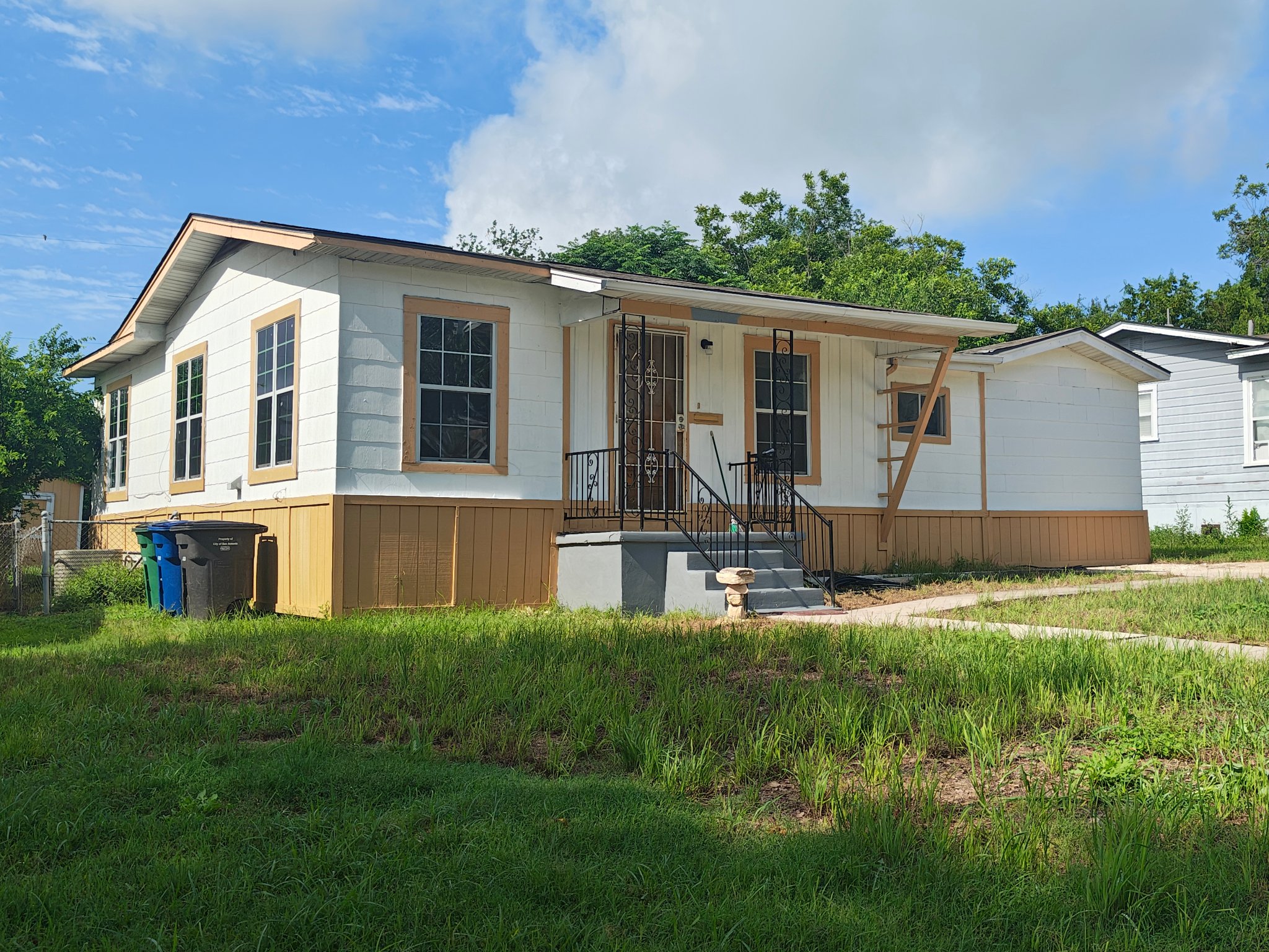 San Antonio House: 722 Pennystone