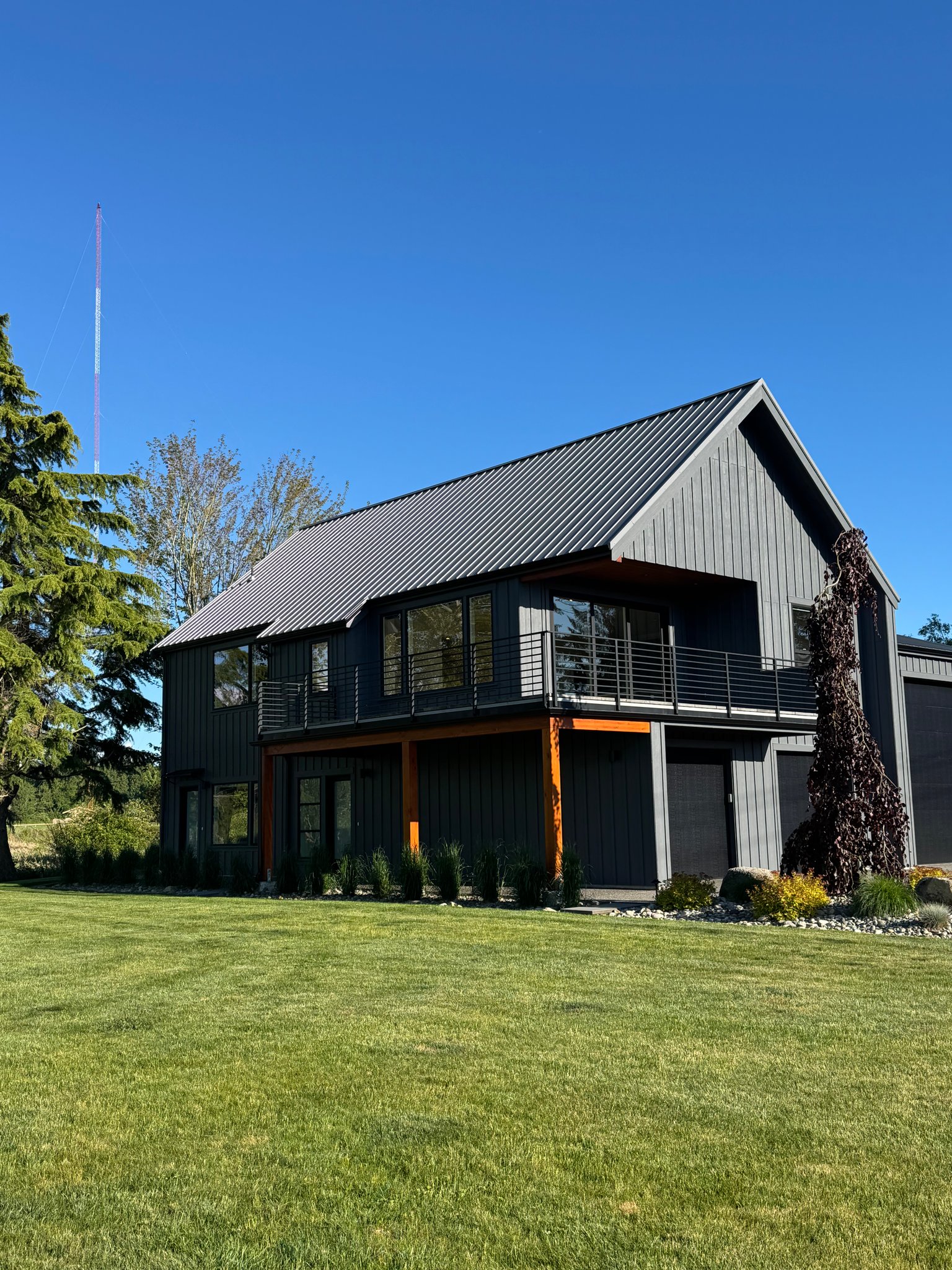 Blaine House: 8638 Harborview RD