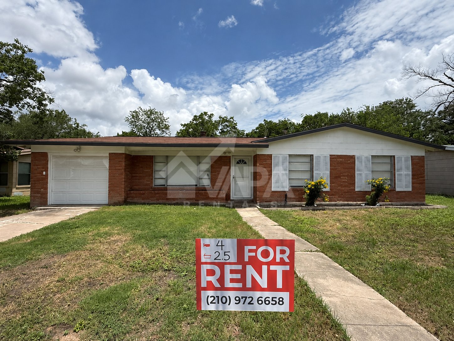 San Antonio House: 4511 Diamondhead Dr