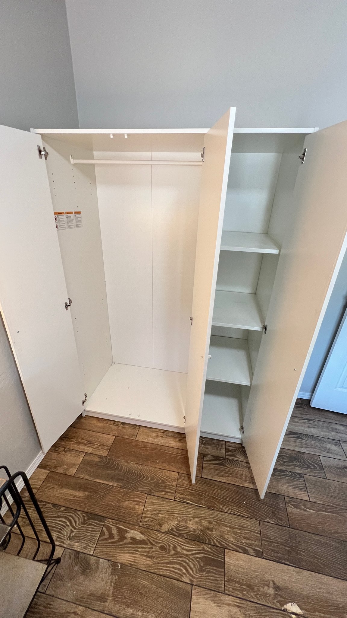 Phoenix Single Room: 3645 W Hadley St