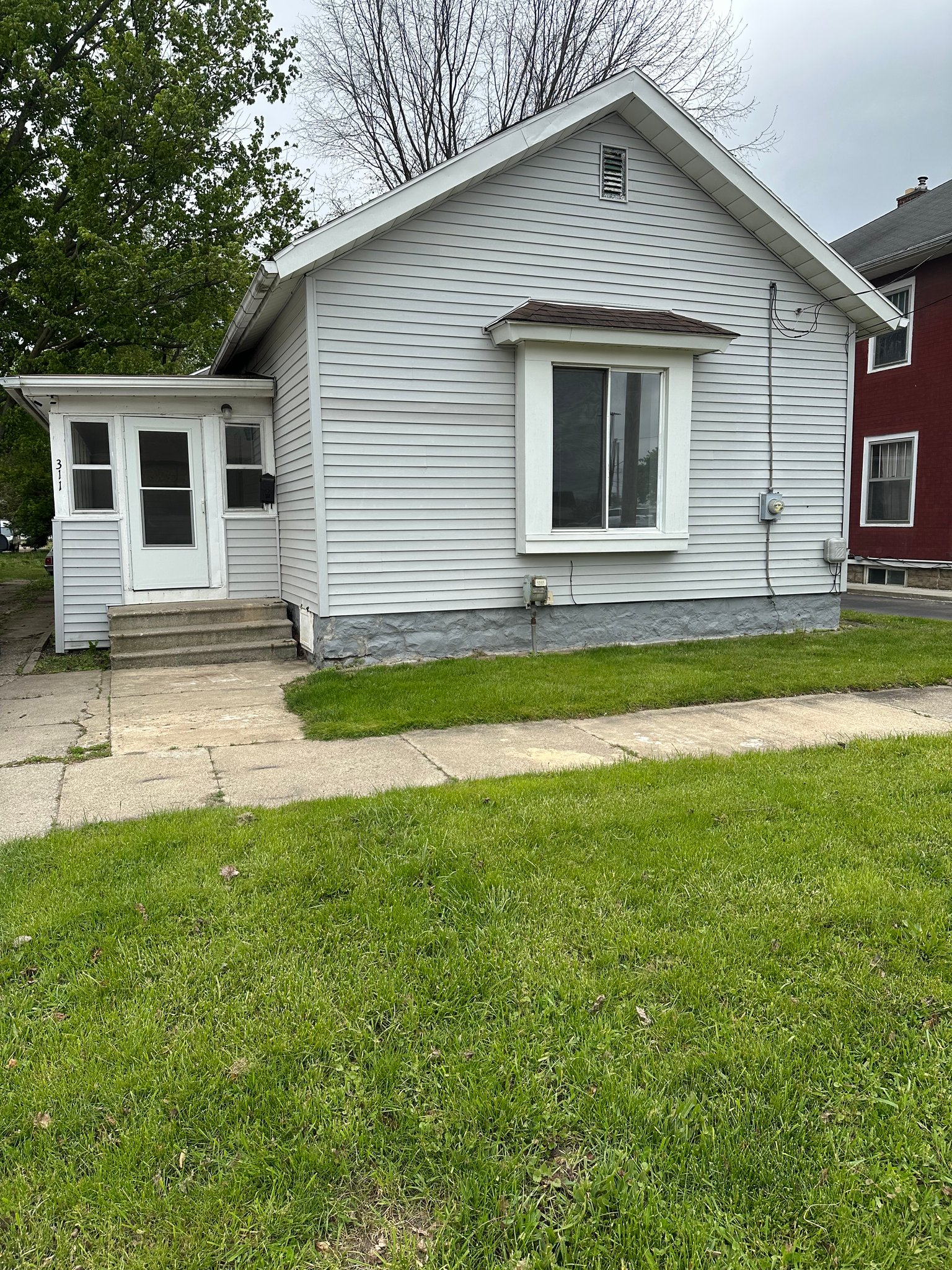 Jackson House: 311 Quarry St