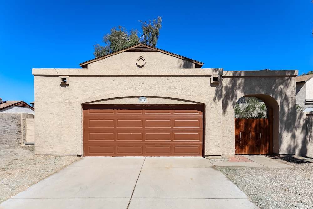 Phoenix House: 1014 E Marco Polo Rd