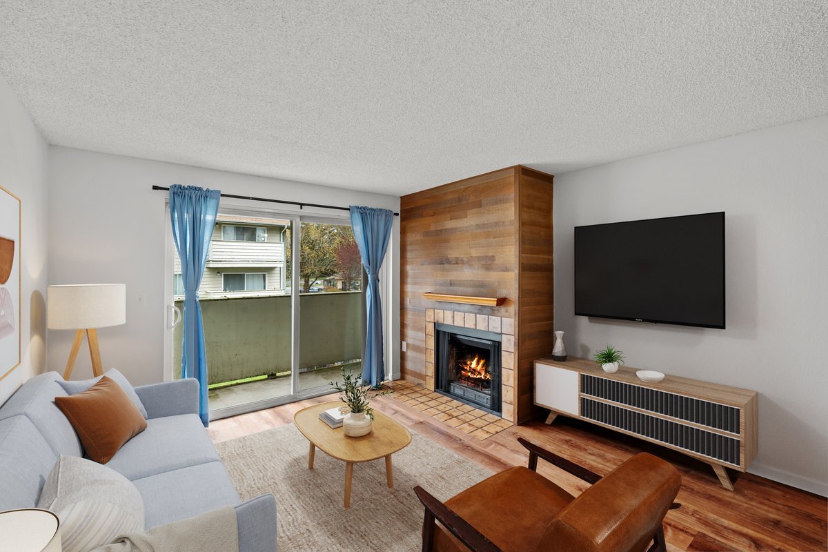 Renton Condo: 1150 Sunset Blvd NE