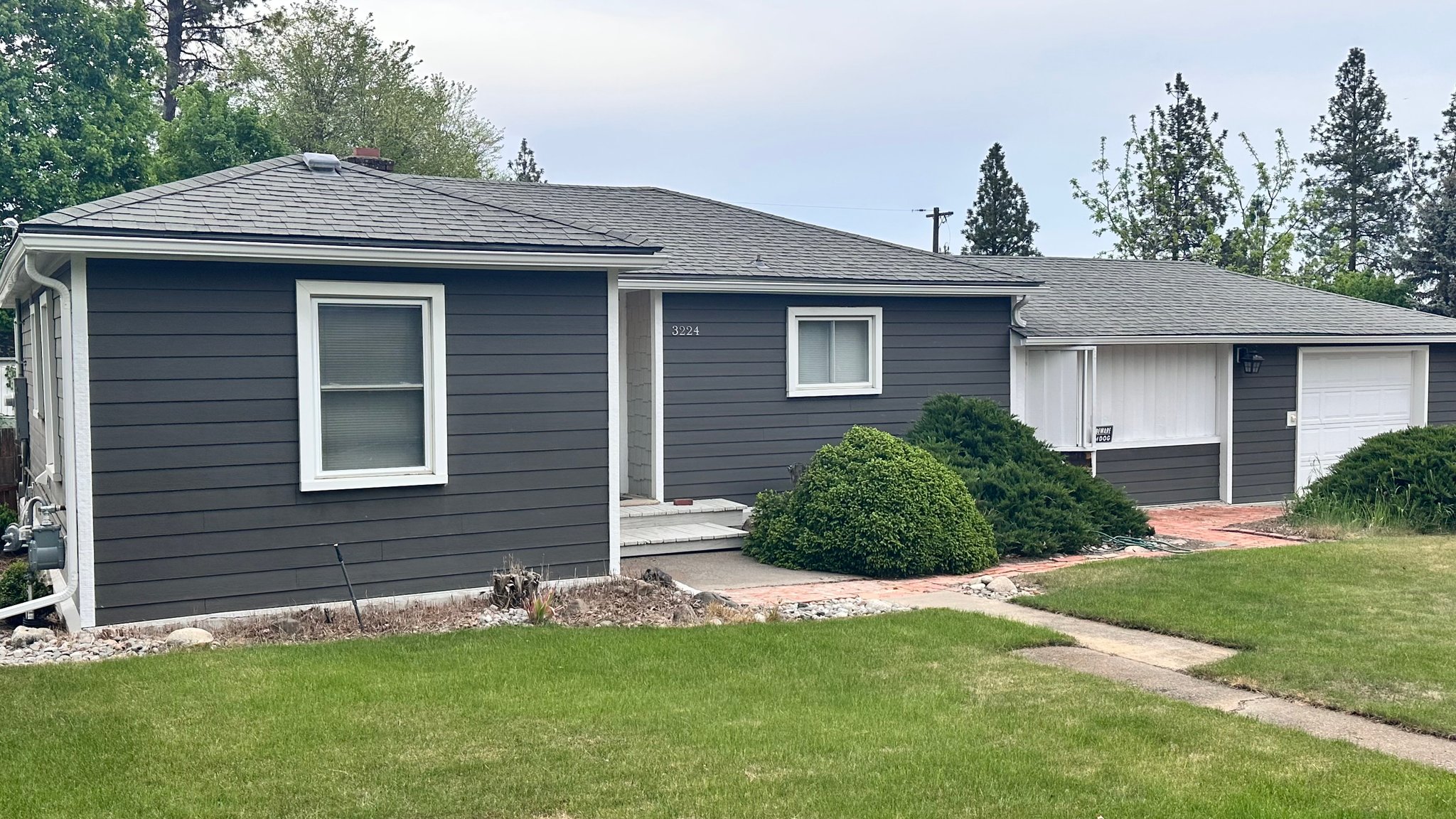 Spokane House: 3224 W 8th Ave