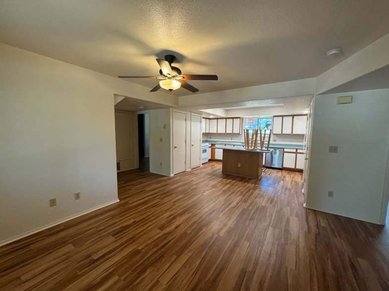 Flagstaff Single Room: 51 S Maricopa St #102