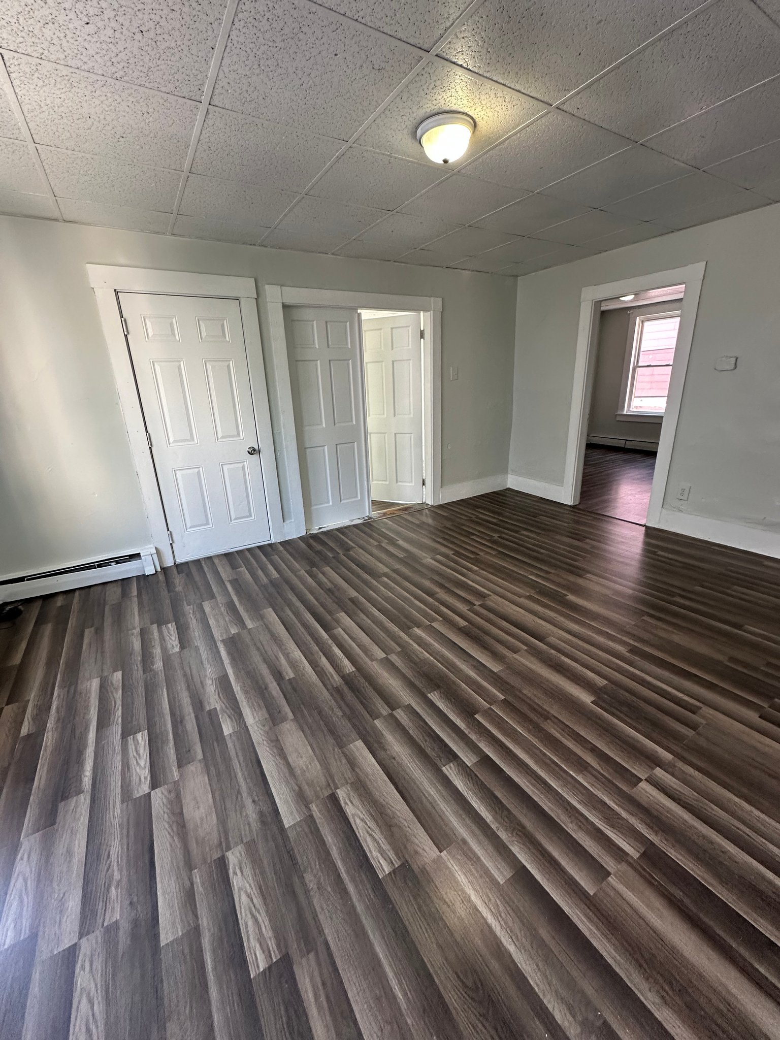 Lewiston Apartment: 54 Knox St